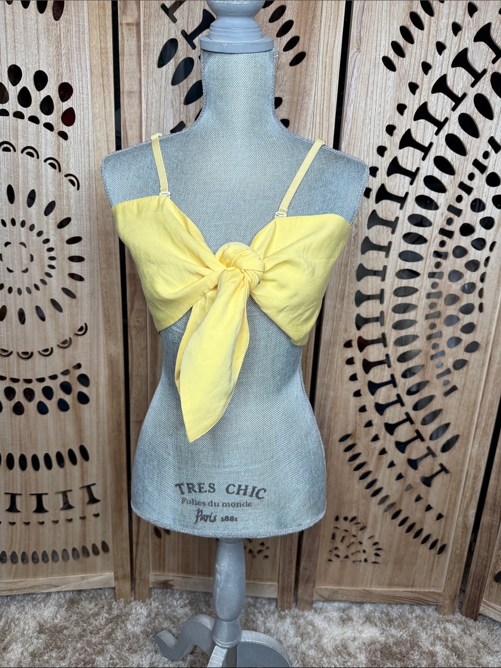 Kittenish Sunny Yellow Tie-Knot Crop Top